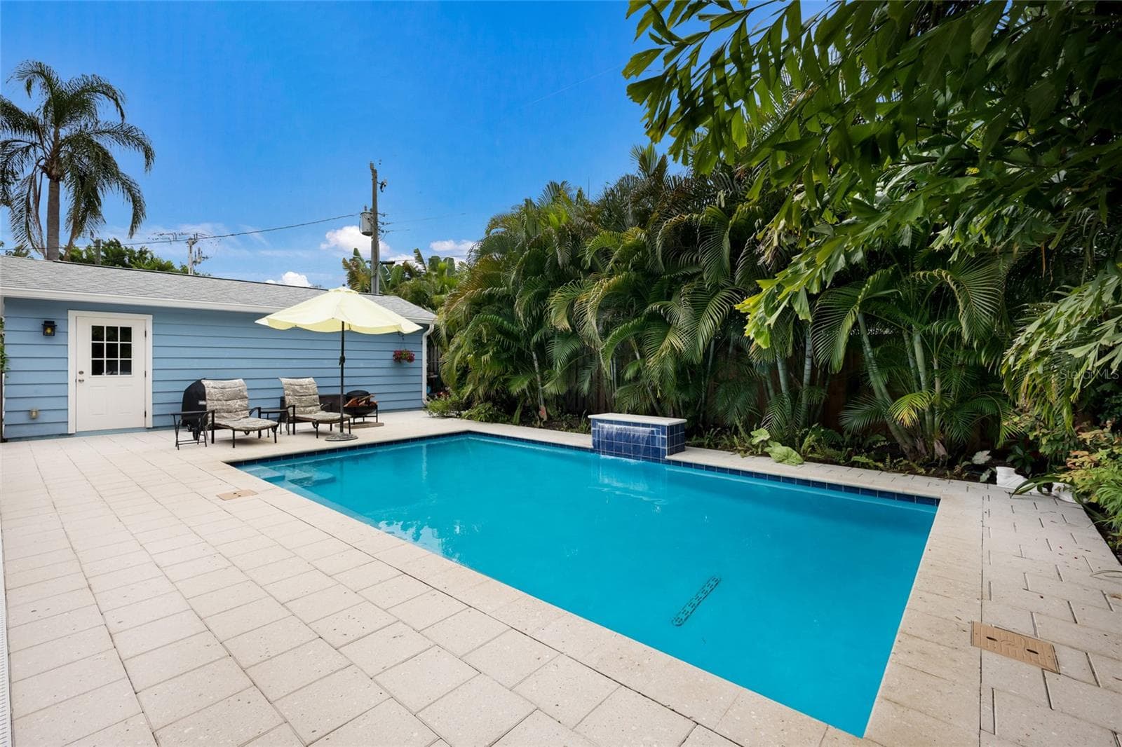Single Family Residence at 2070 HYDE PARK ST, SARASOTA, photo 36 of 50