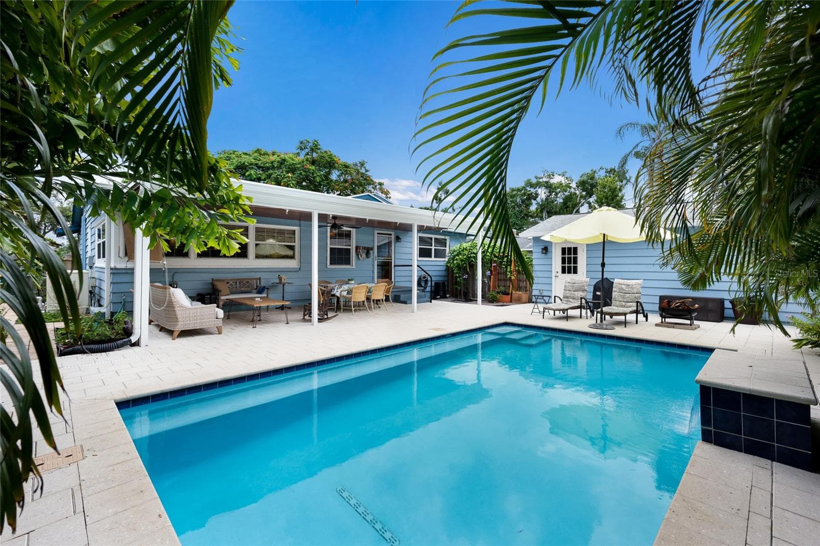 Single Family Residence at 2070 HYDE PARK ST, SARASOTA, photo 37 of 50