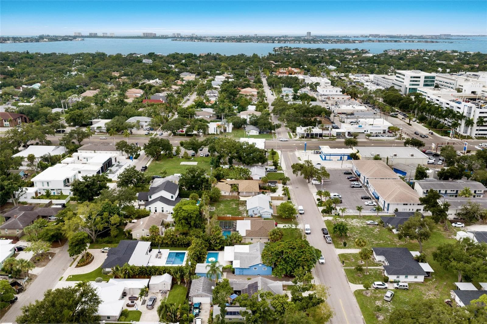 Single Family Residence at 2070 HYDE PARK ST, SARASOTA, photo 48 of 50