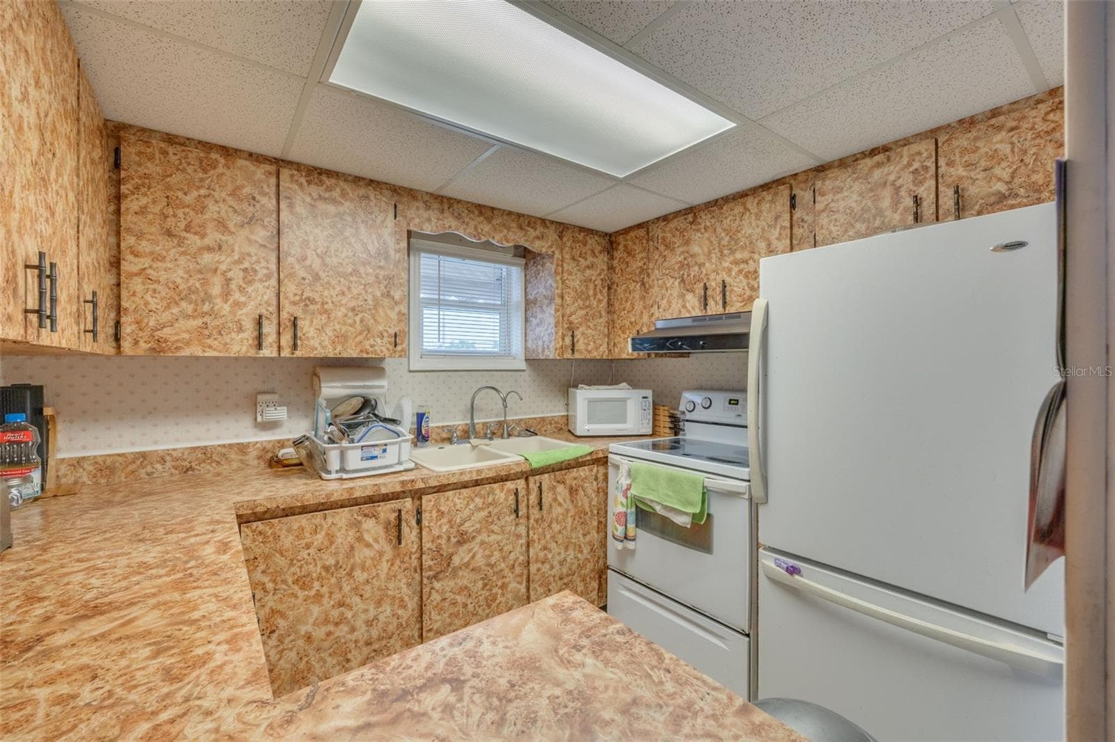 Mixed Use at 2865 E BAY DR, LARGO, photo 34 of 48