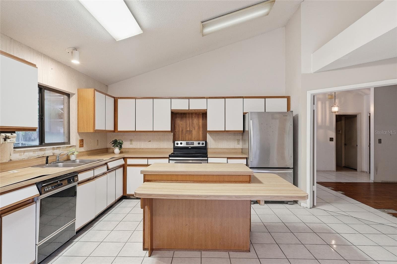 Spacious Kitchen - 2939 DANFORTH DR, ORLANDO