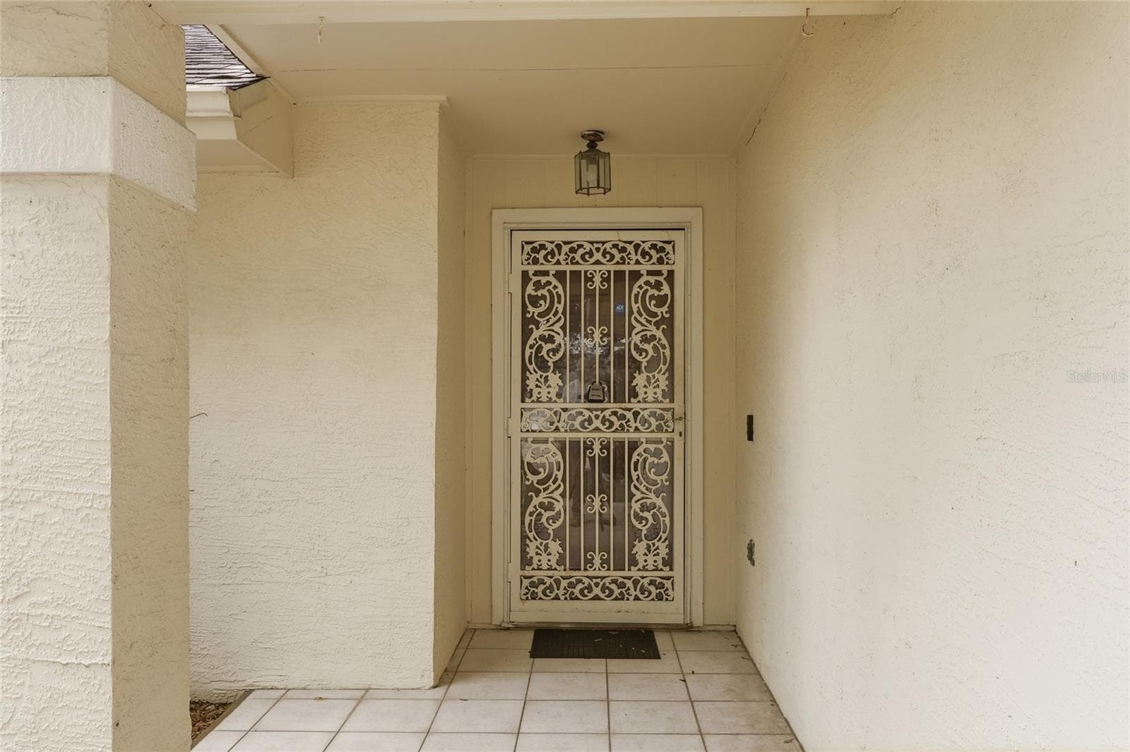 Covered Front Entry - 2939 DANFORTH DR, ORLANDO
