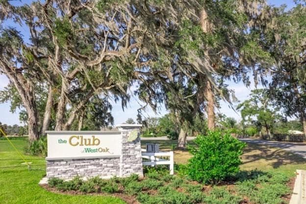 Entrance to the Clubhouse at West Oak - 2595 NW 21ST AVE, OCALA