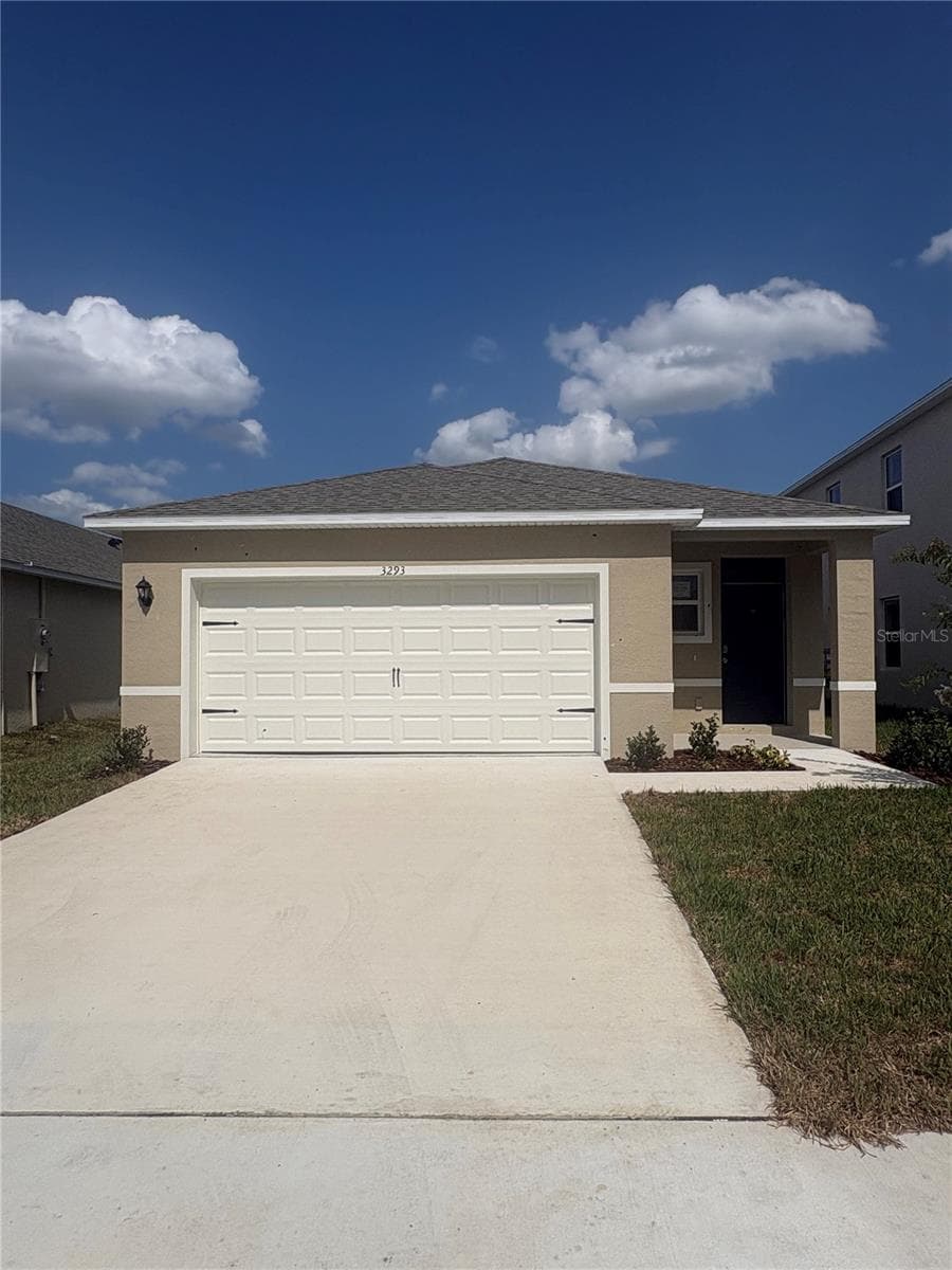 952 BLUET DR
