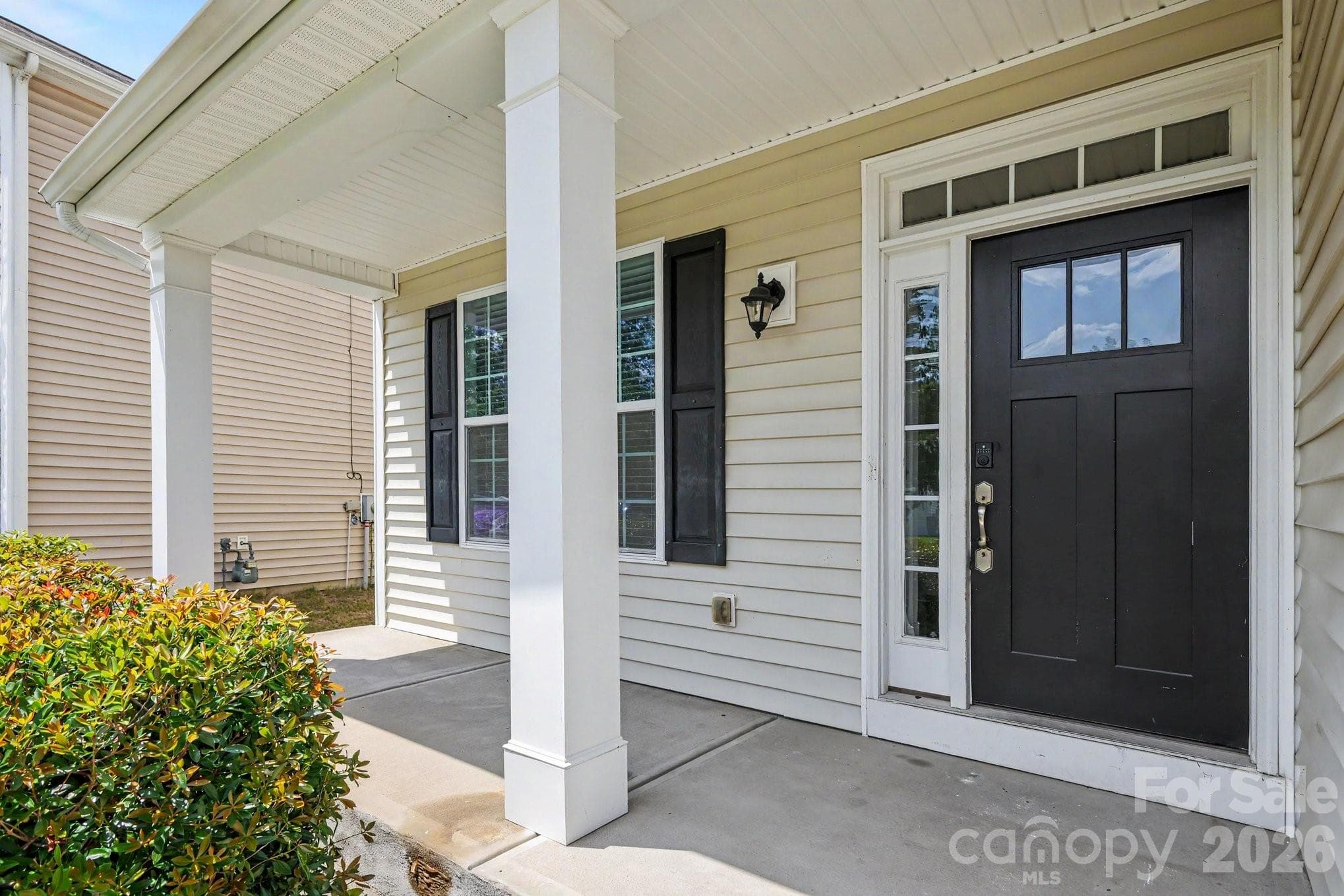 Single Family Residence at 2318 Sonoma Valley Drive, Charlotte, photo 4 of 45