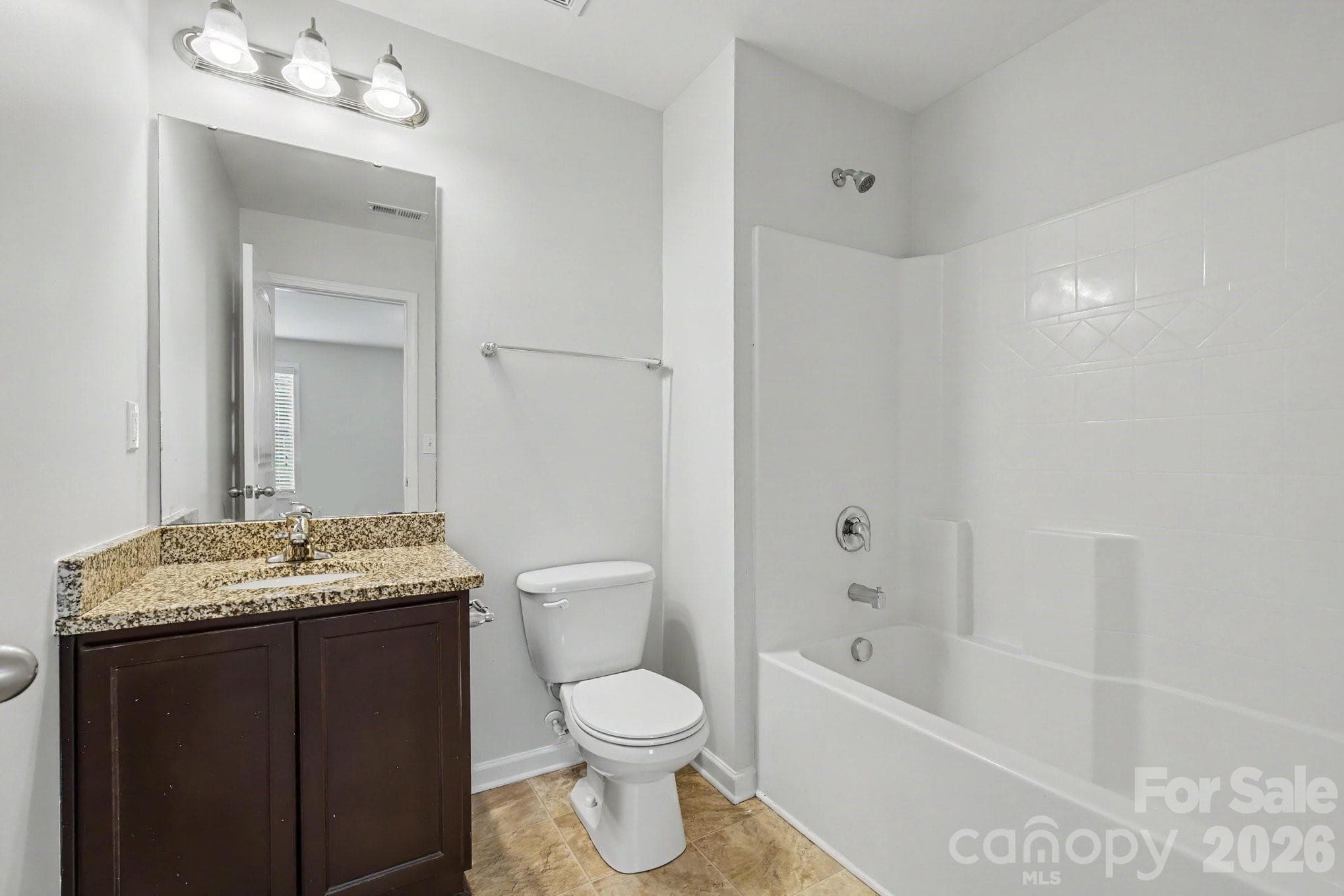 Single Family Residence at 2318 Sonoma Valley Drive, Charlotte, photo 8 of 45