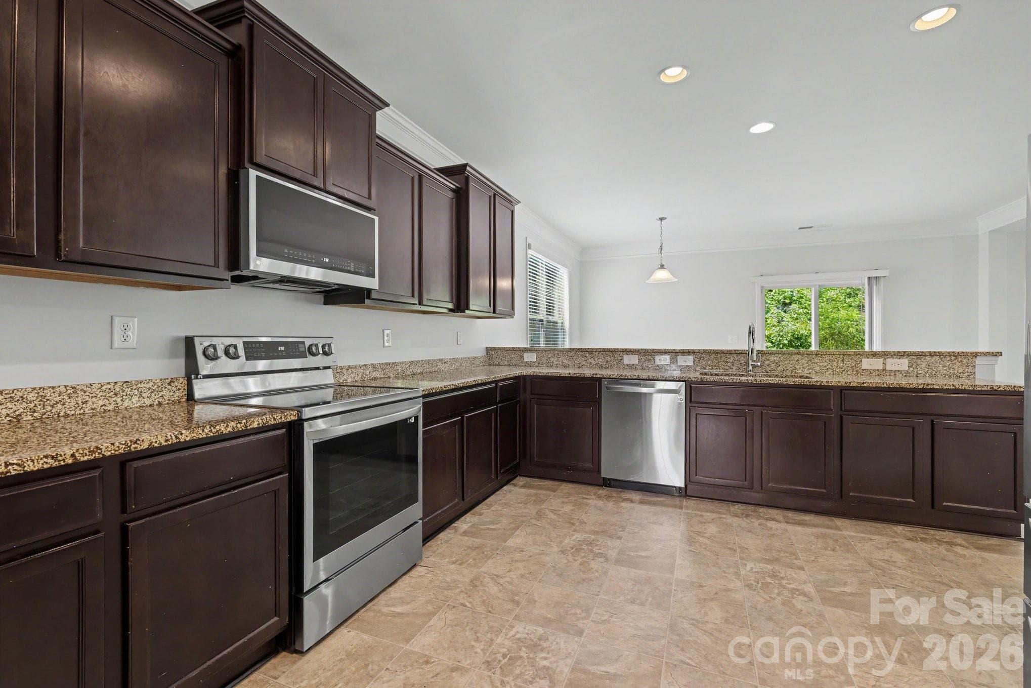 Single Family Residence at 2318 Sonoma Valley Drive, Charlotte, photo 25 of 45