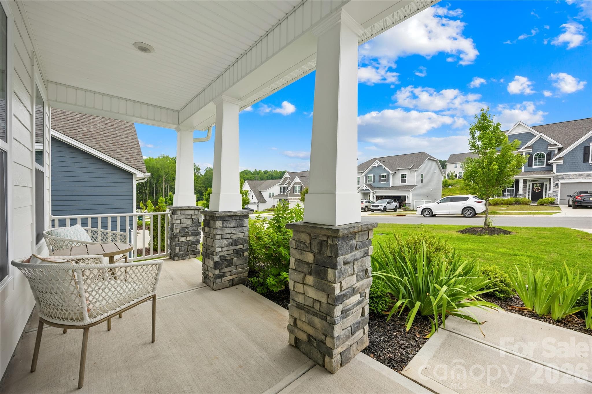 Covered front porch - Troutman