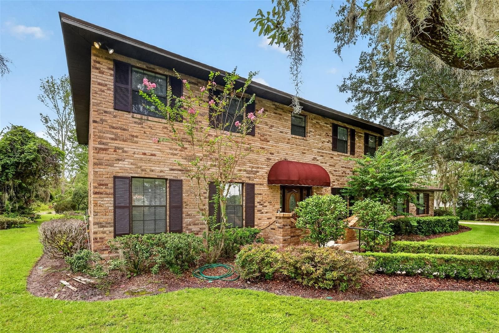 Single Family Residence at 15240 SHADY LN, TAVARES, photo 2 of 63