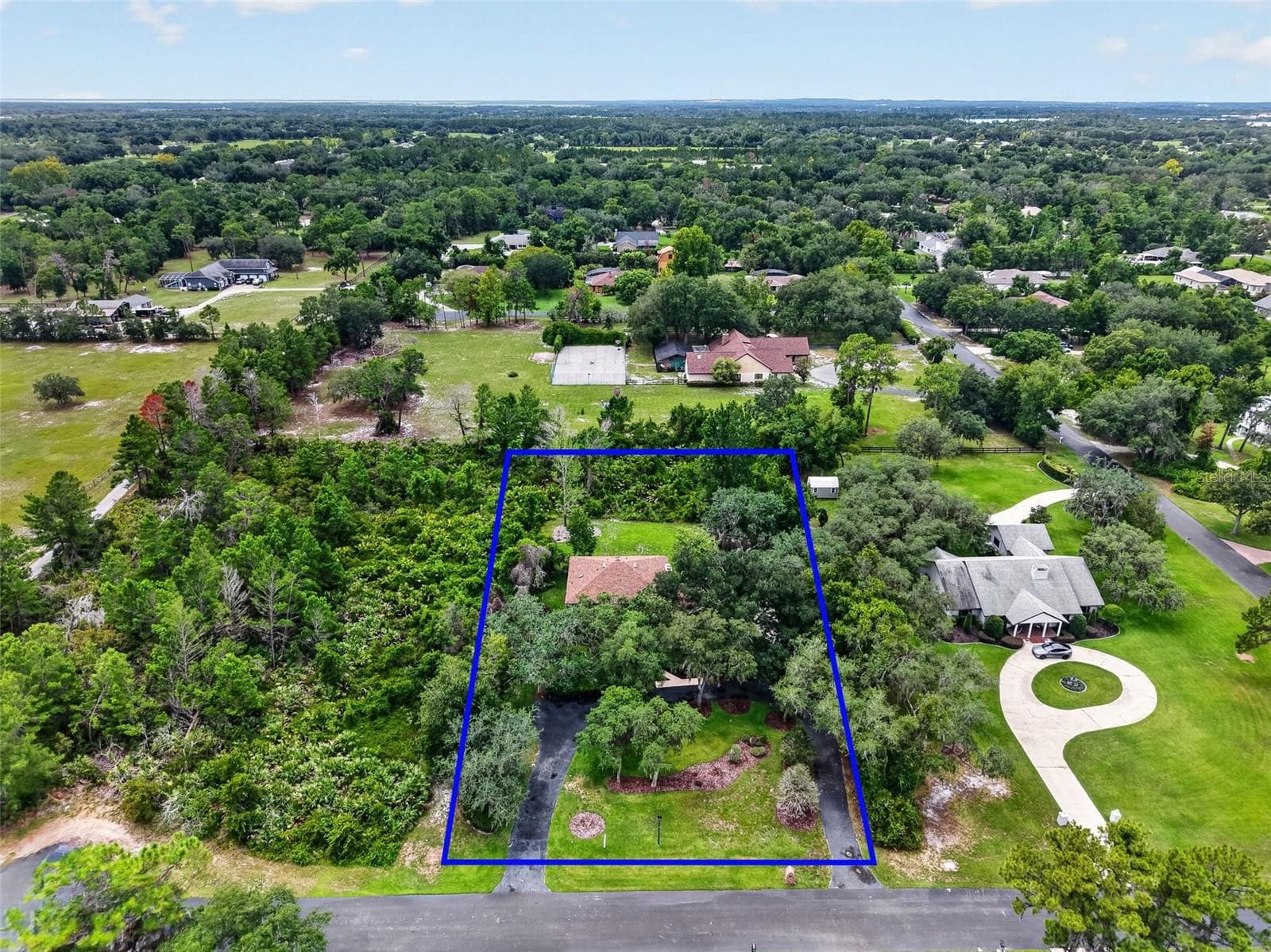 Single Family Residence at 15240 SHADY LN, TAVARES, photo 10 of 63