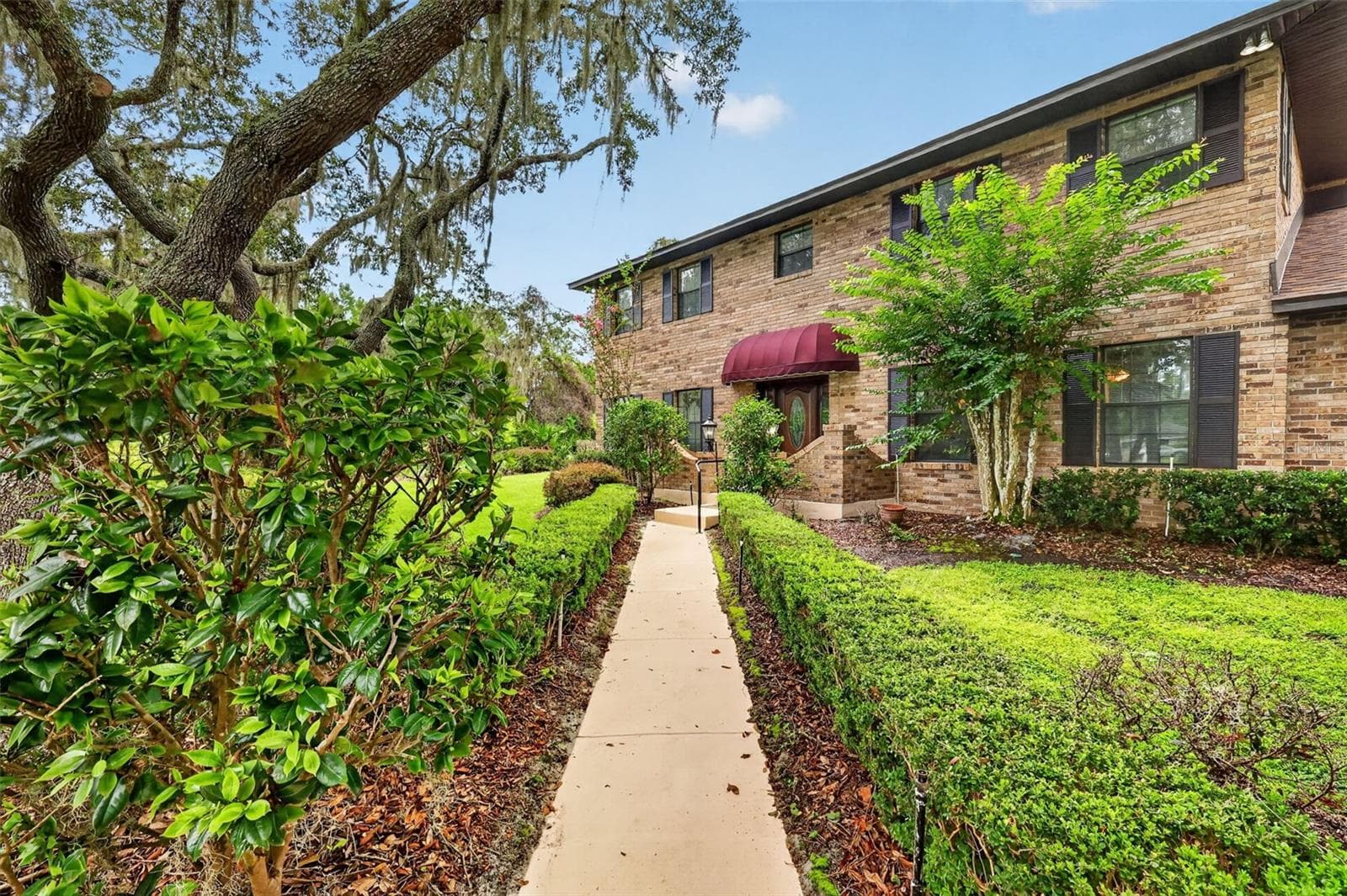 Single Family Residence at 15240 SHADY LN, TAVARES, photo 11 of 63