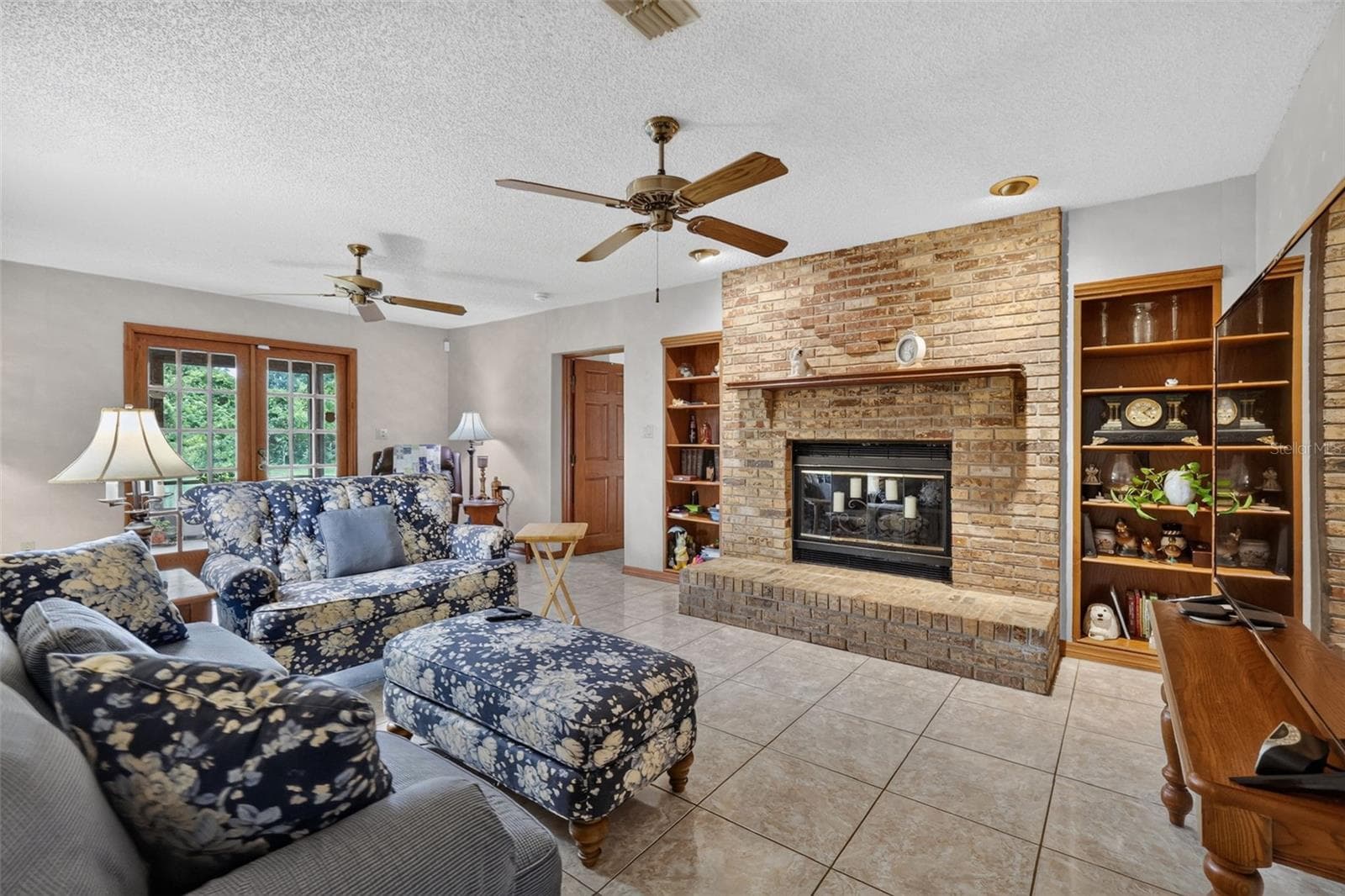 Single Family Residence at 15240 SHADY LN, TAVARES, photo 26 of 63