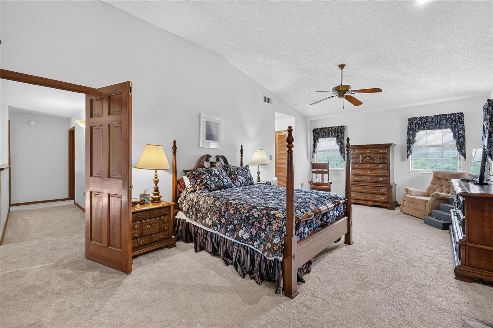Single Family Residence at 15240 SHADY LN, TAVARES, photo 37 of 63