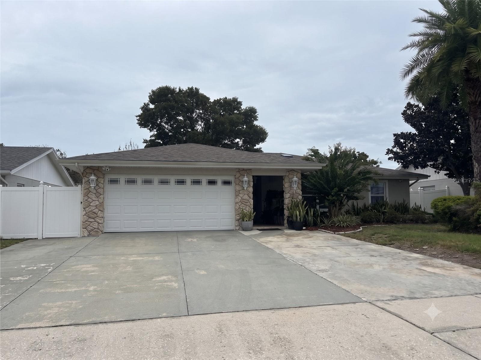 5450 GAMBIER CT