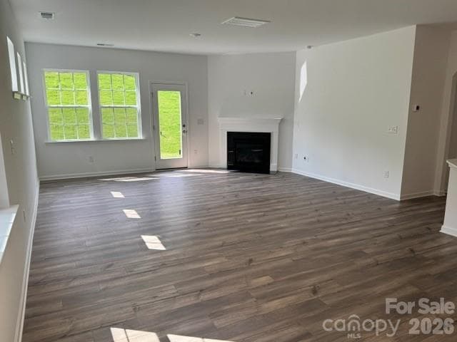Single Family Residence at 1534 Swallow Tail Drive, Belmont, photo 5 of 11
