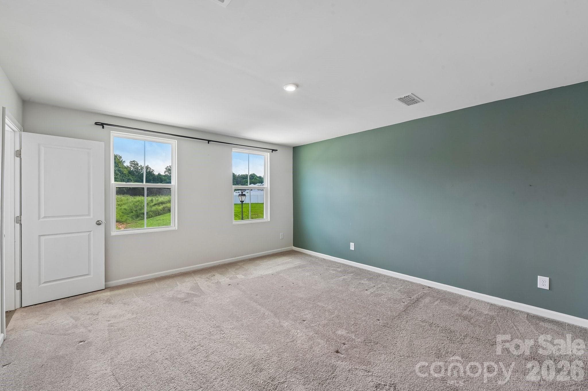 Single Family Residence at 6931 Ludell Lane, Charlotte, photo 22 of 37