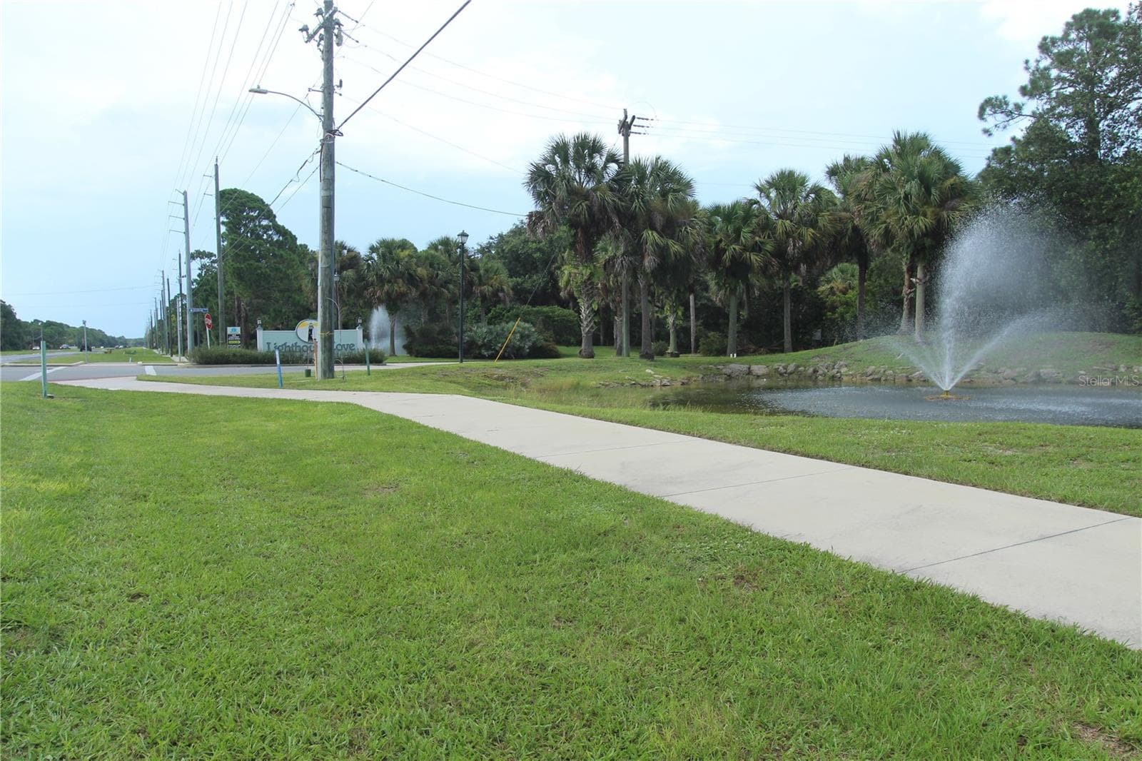 Manufactured Home at 281 GOLDEN BAY BLVD, OAK HILL, photo 14 of 30