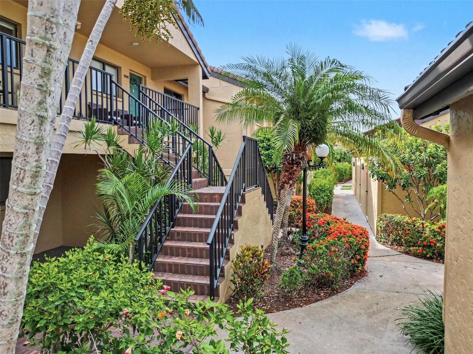 Condominium at 5652 ASHTON LAKE DR #5652, SARASOTA, photo 3 of 51