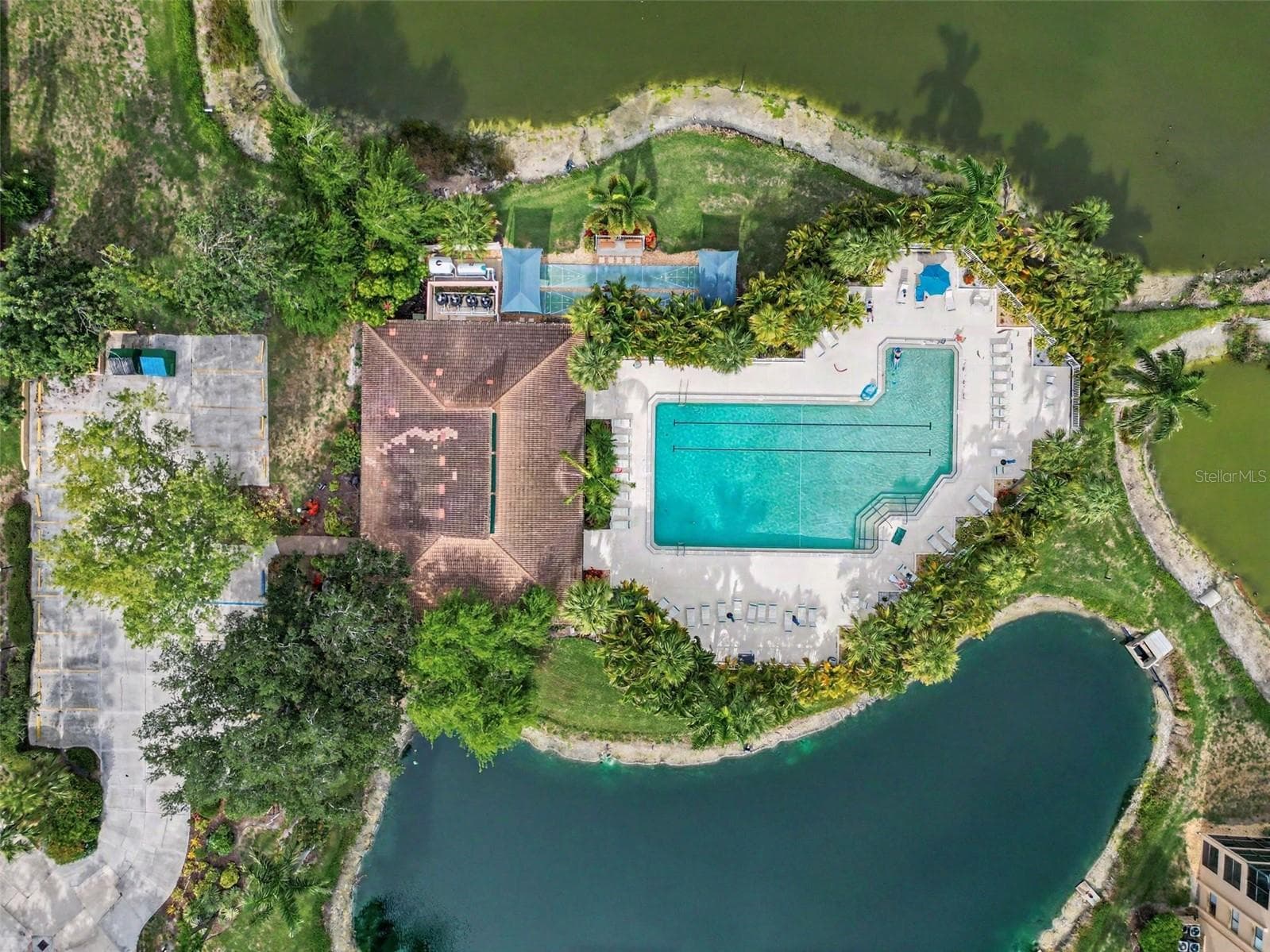 Condominium at 5652 ASHTON LAKE DR #5652, SARASOTA, photo 36 of 51