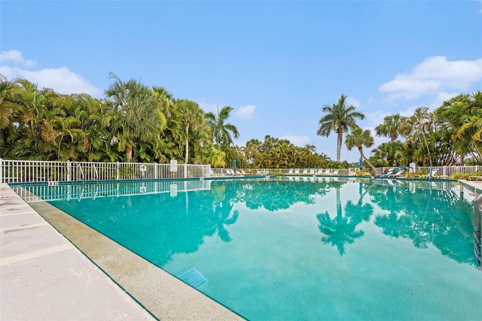 Condominium at 5652 ASHTON LAKE DR #5652, SARASOTA, photo 46 of 51