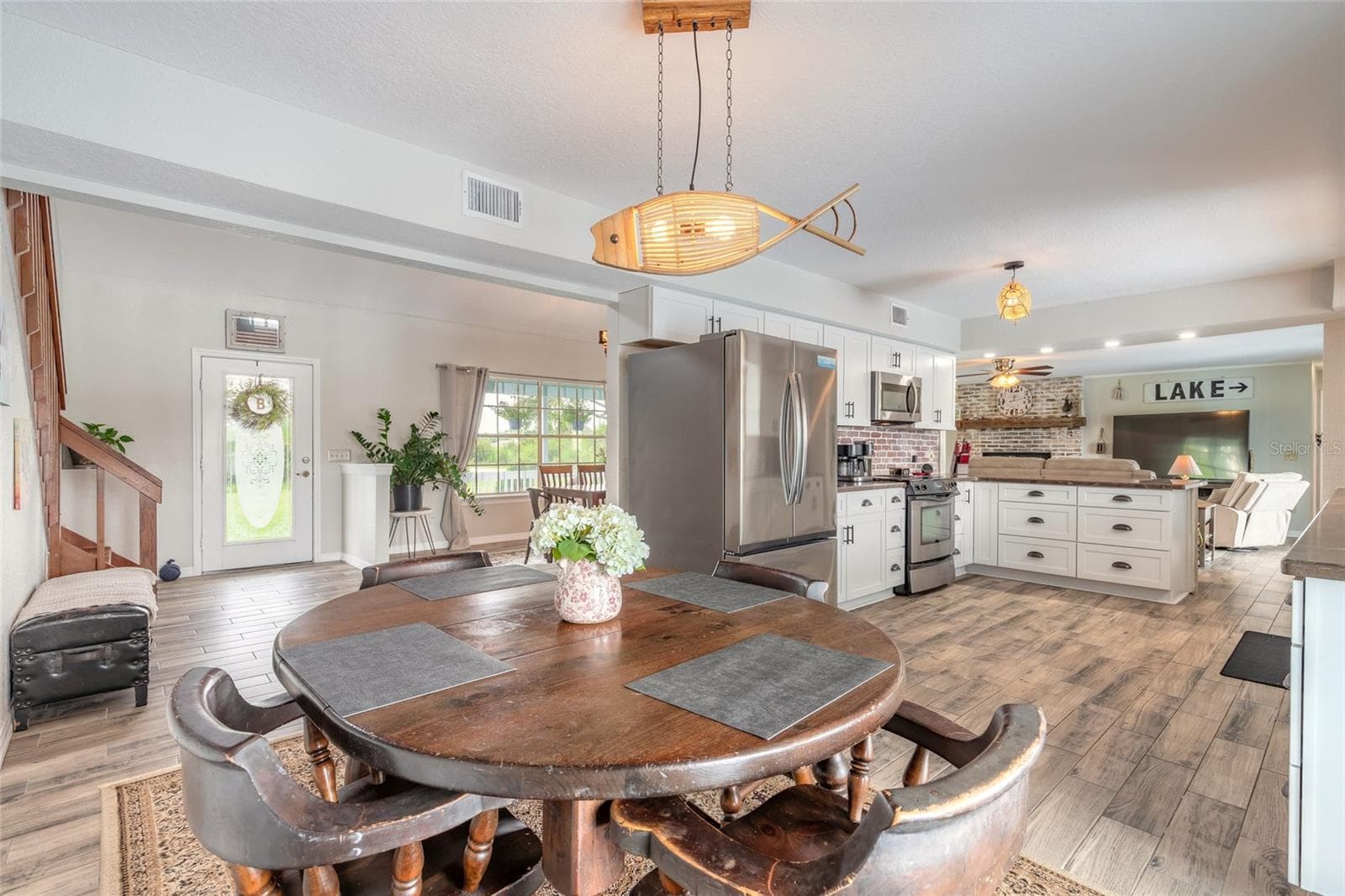 Single Family Residence at 2018 MONTERO CIR, DELTONA, photo 41 of 73