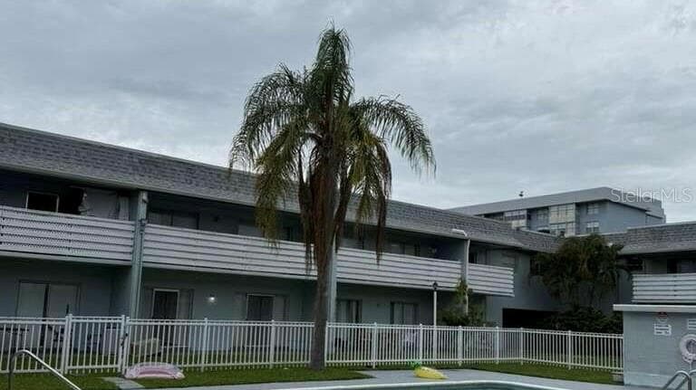 Condominium at 4251 NW 5TH ST #121, FORT LAUDERDALE, photo 2 of 9