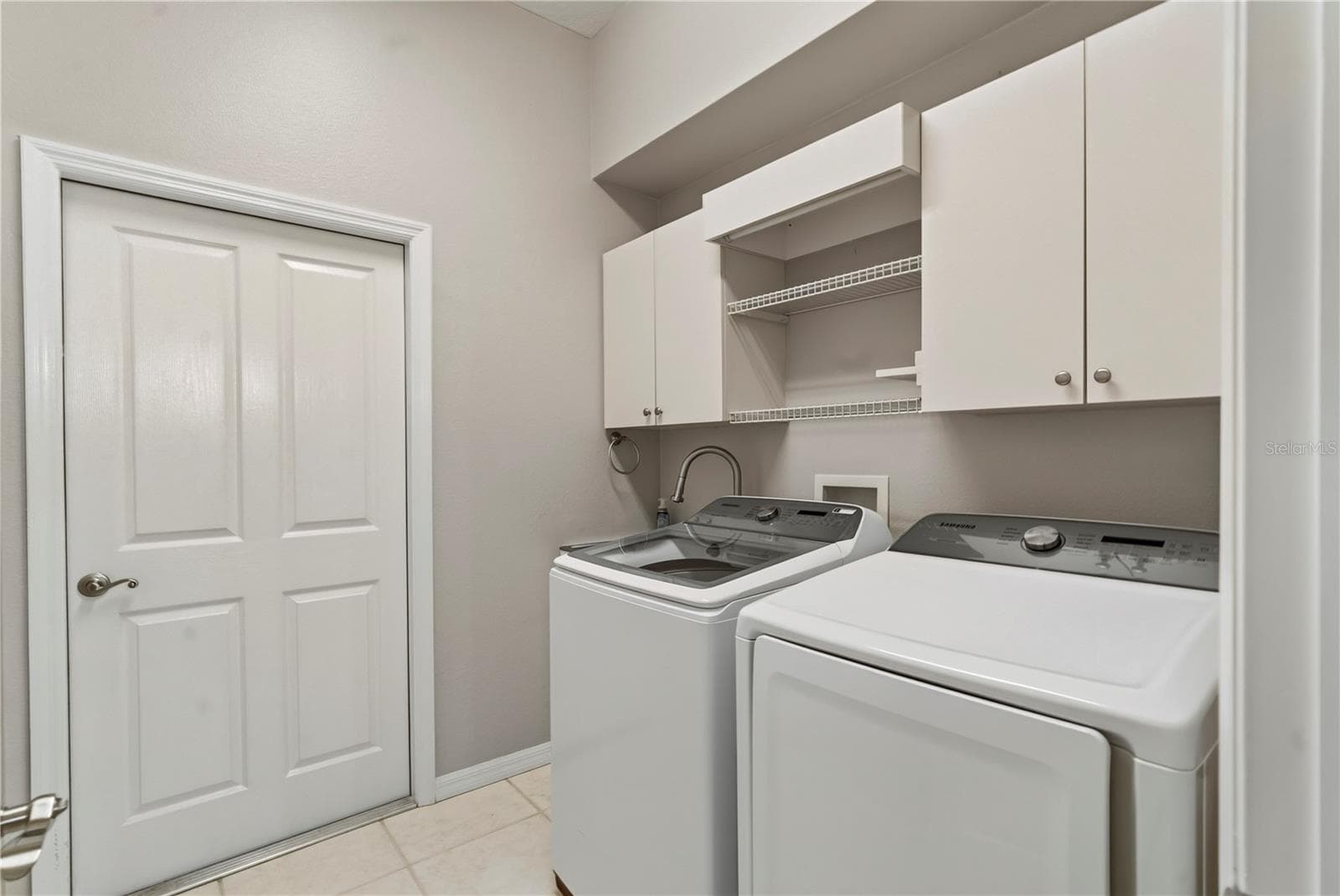 Laundry room in-side separate - 9257 BONNIE COVE DR, WEEKI WACHEE