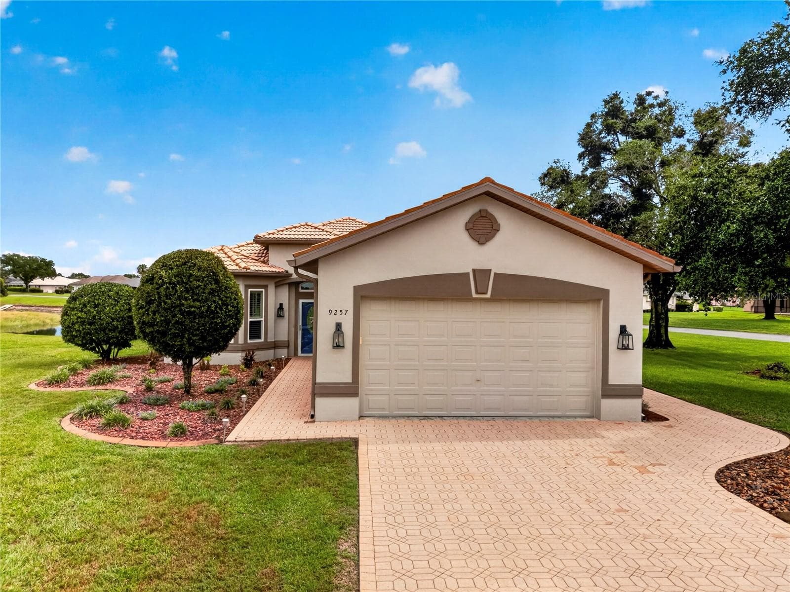 9257 BONNIE COVE DR