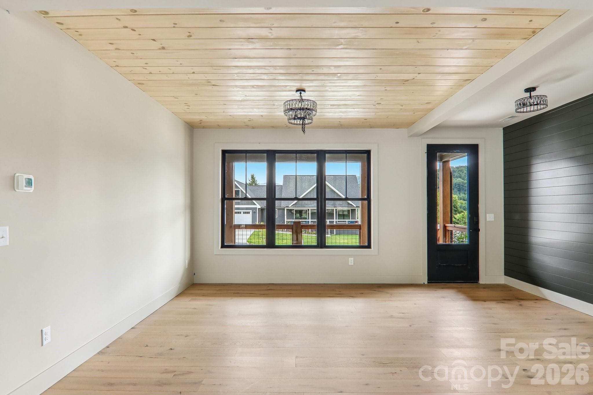 Single Family Residence at Burnsville, photo 3 of 20