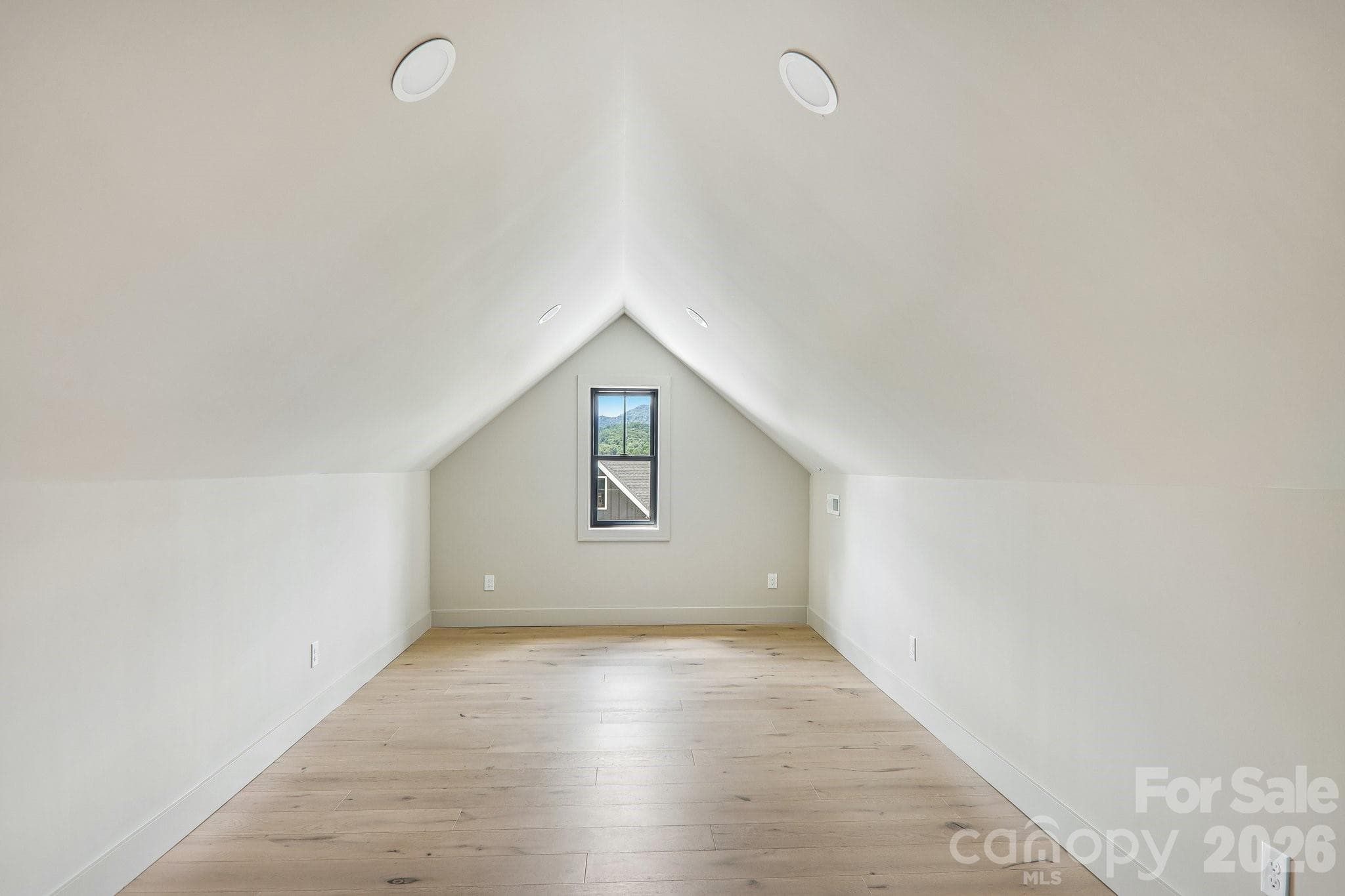 Single Family Residence at Burnsville, photo 9 of 20