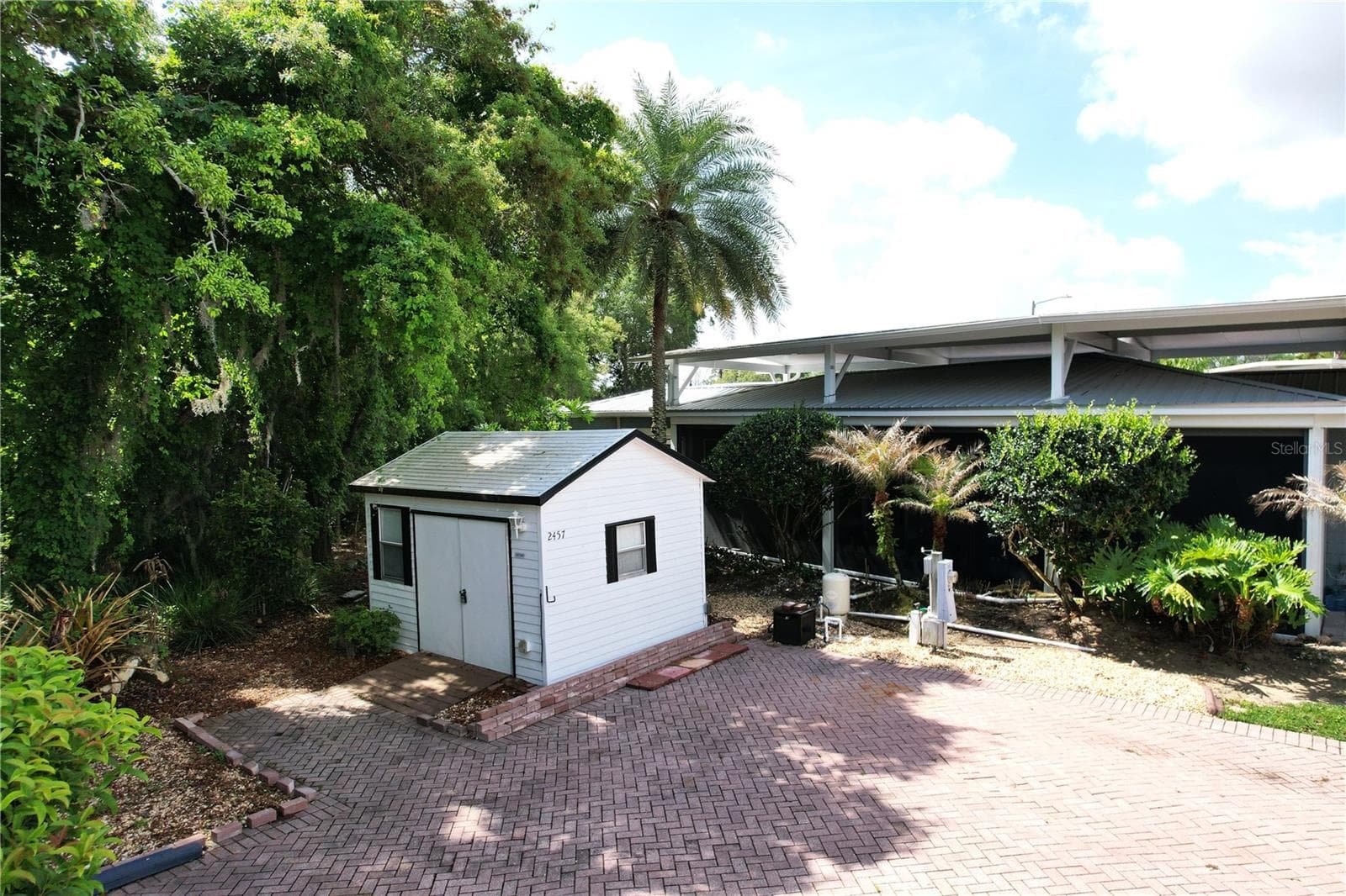 Shed with electric & AC - 2457 ST GEORGE DR, DAVENPORT