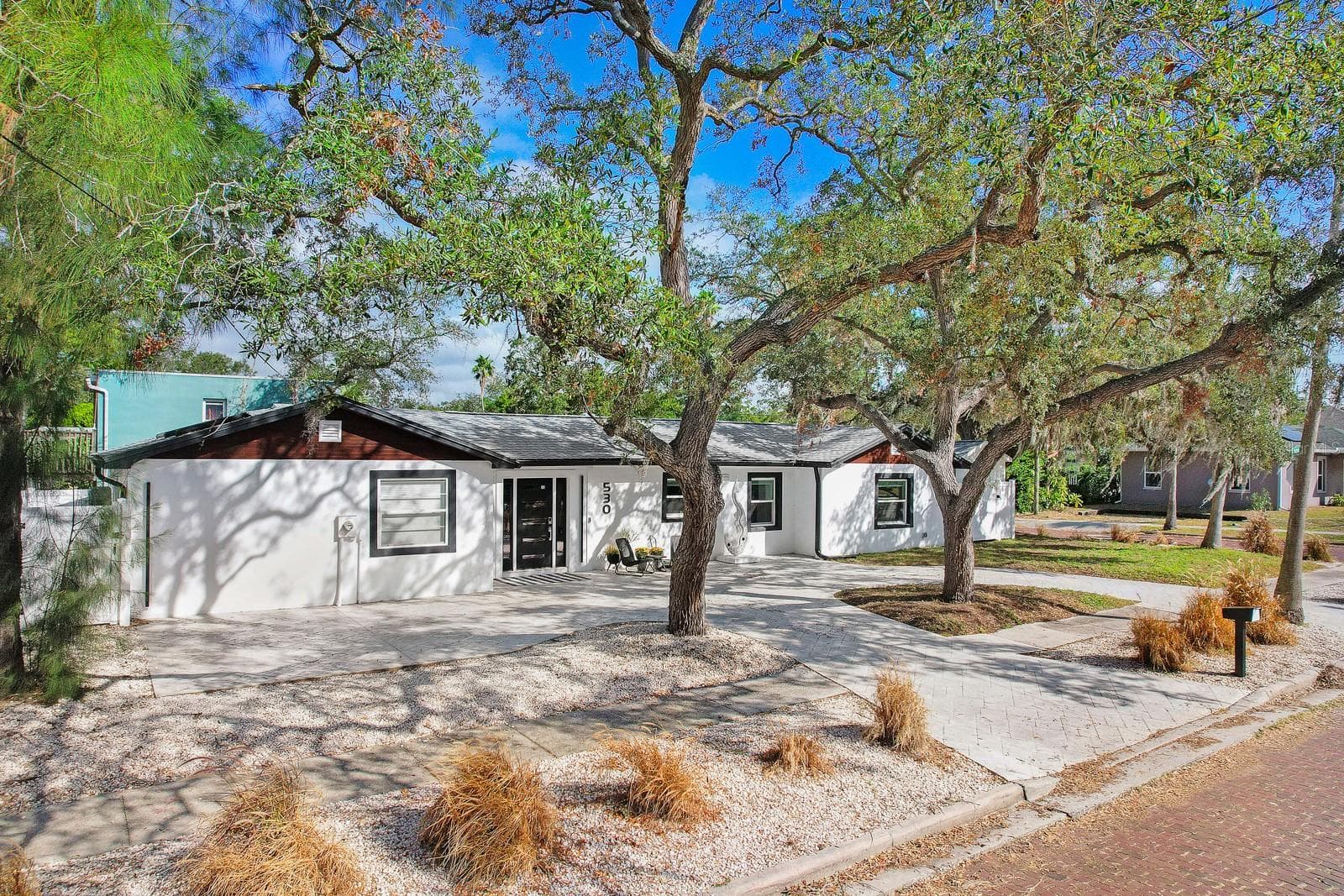 Single Family Residence at 530 LOCKLIE ST, DUNEDIN, photo 2 of 56