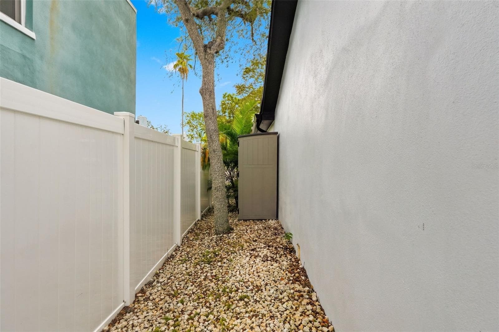 Single Family Residence at 530 LOCKLIE ST, DUNEDIN, photo 44 of 56