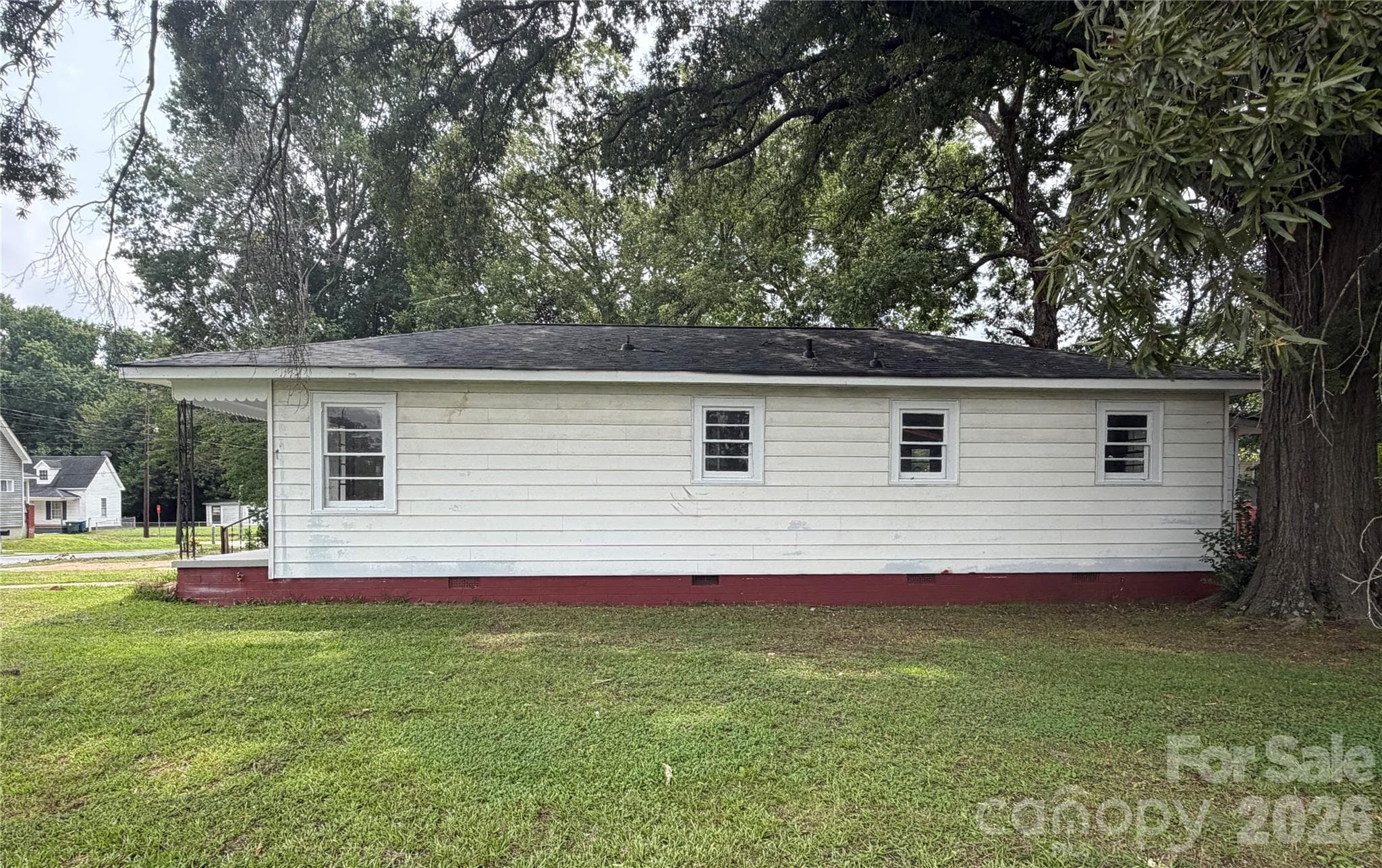 Single Family Residence at 508 N Shaver Street, Salisbury, photo 3 of 23