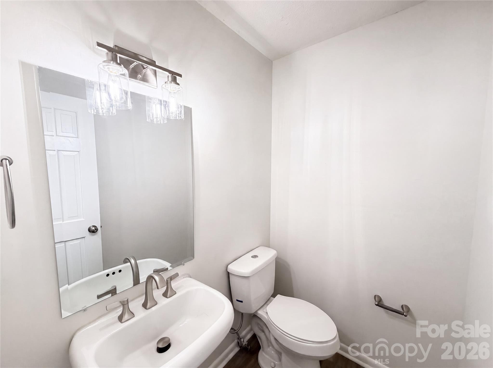 Single Family Residence at 7210 Apple Creek Drive, Charlotte, photo 15 of 24