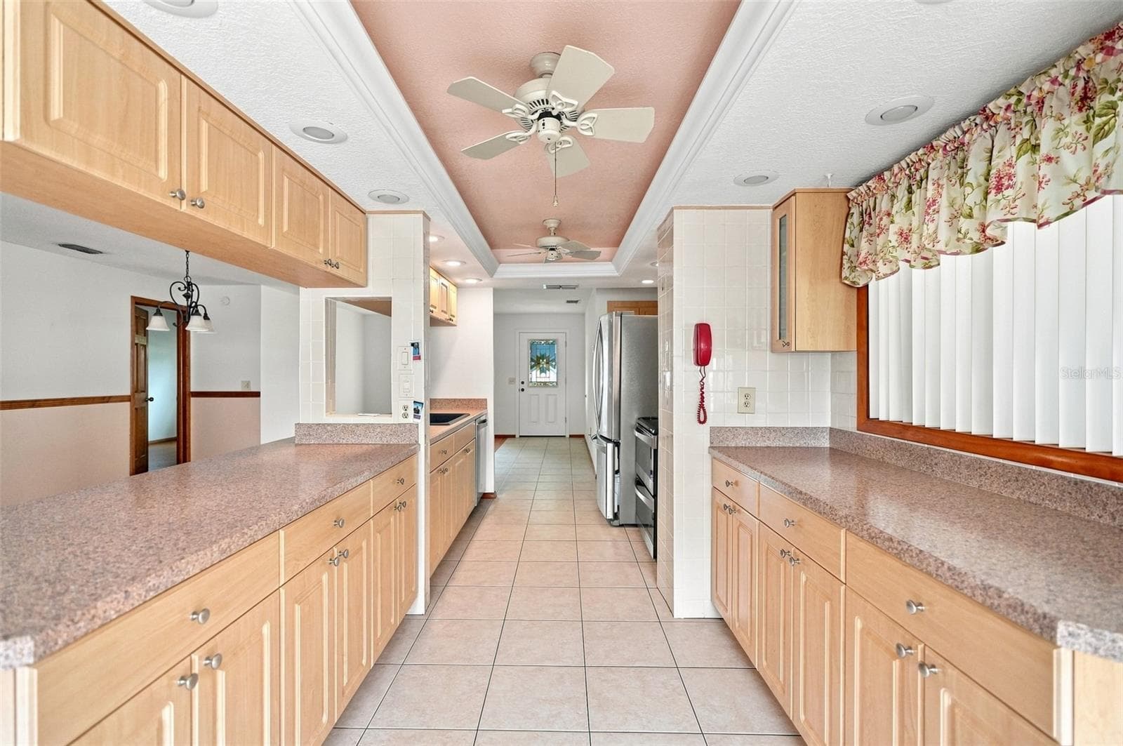 Single Family Residence at 2151 MEREDITH DR, SPRING HILL, photo 15 of 47