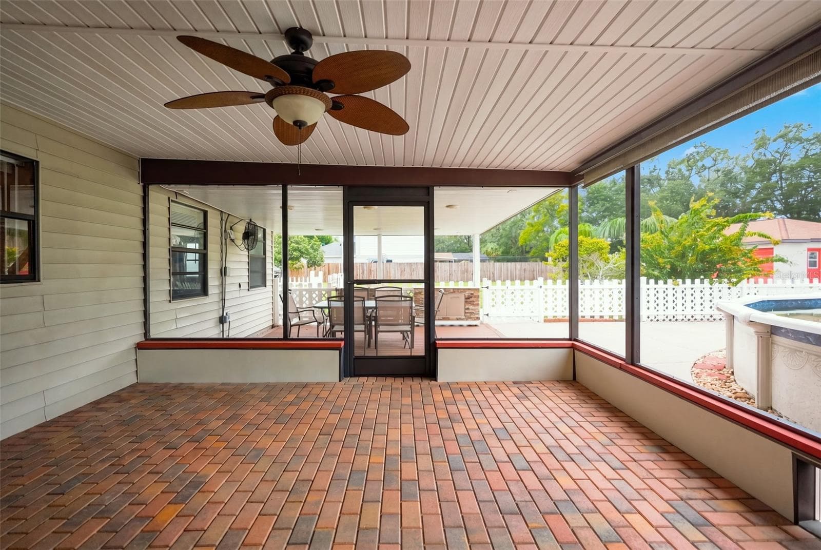 Single Family Residence at 2151 MEREDITH DR, SPRING HILL, photo 29 of 47
