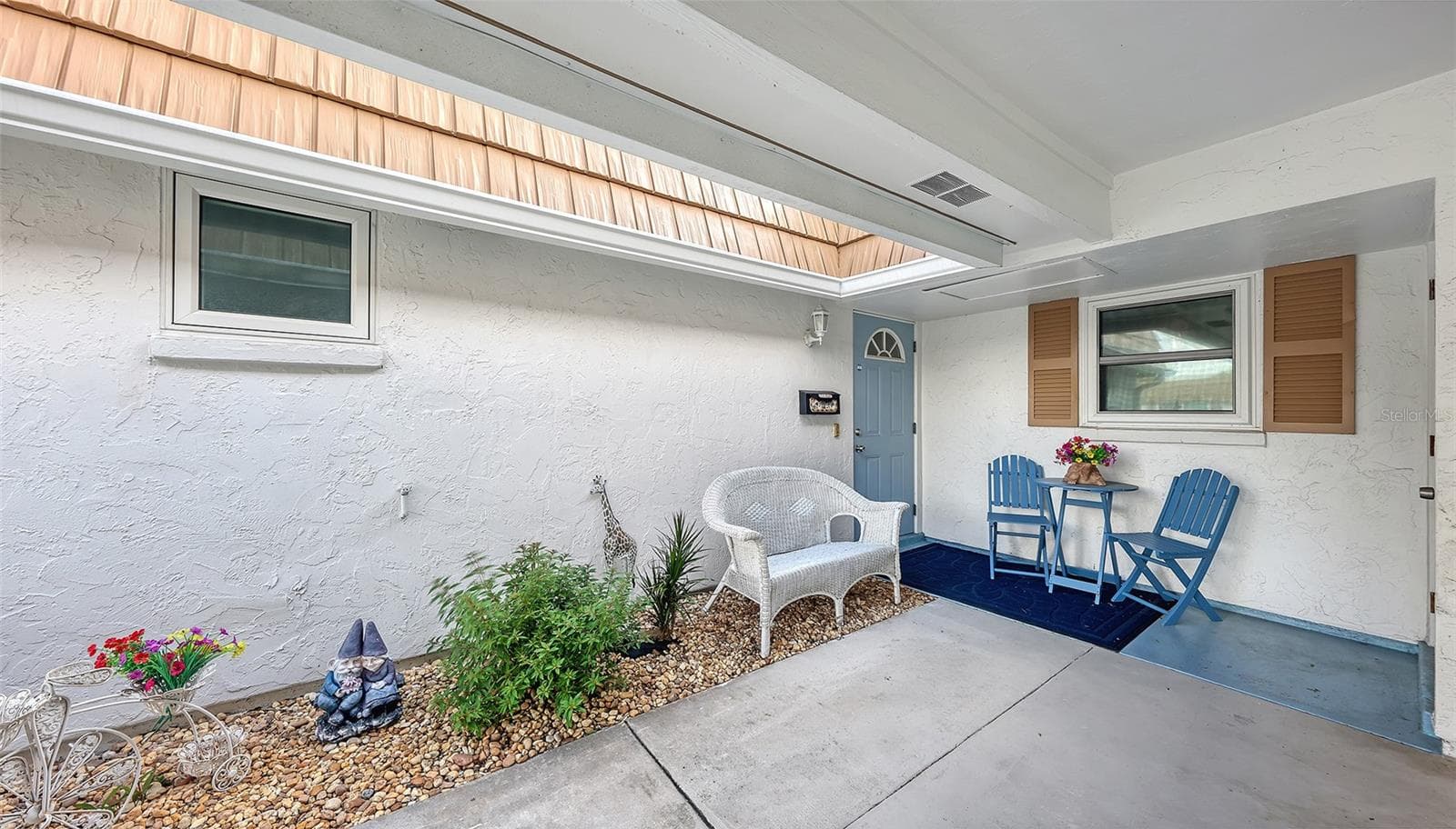 Villa at 2623 RIVERBLUFF PKWY #V144, SARASOTA, photo 3 of 55