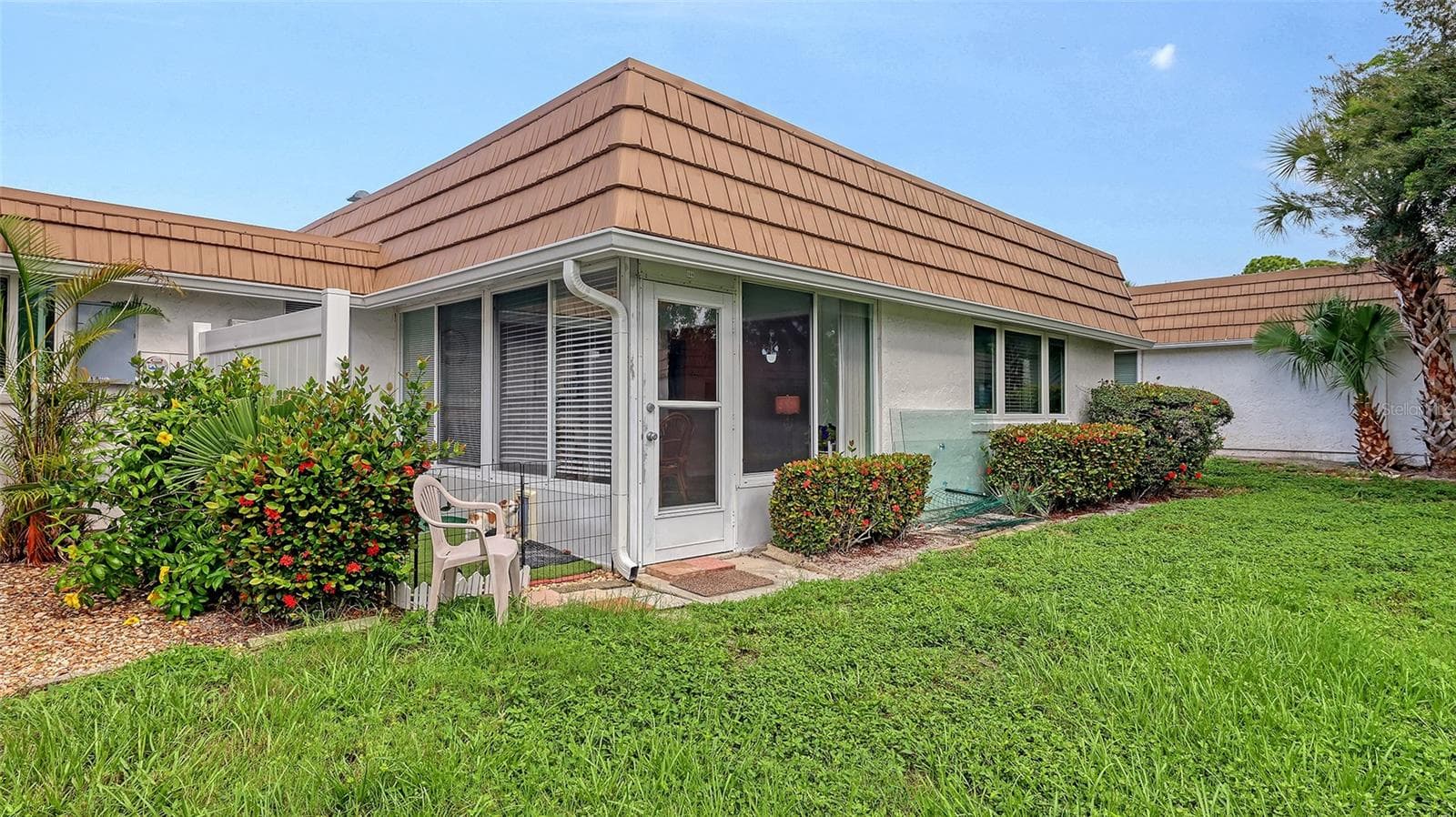 Villa at 2623 RIVERBLUFF PKWY #V144, SARASOTA, photo 24 of 55
