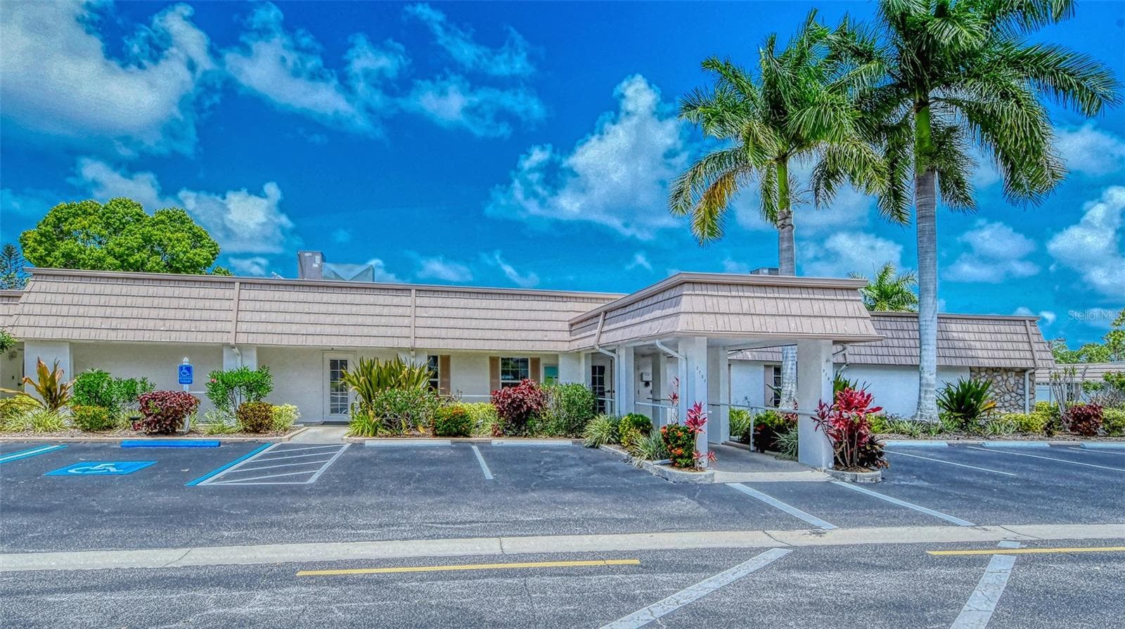 Villa at 2623 RIVERBLUFF PKWY #V144, SARASOTA, photo 27 of 55