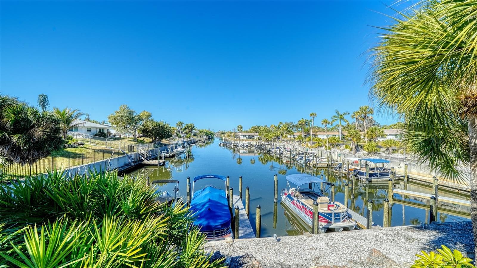 Villa at 2623 RIVERBLUFF PKWY #V144, SARASOTA, photo 41 of 55