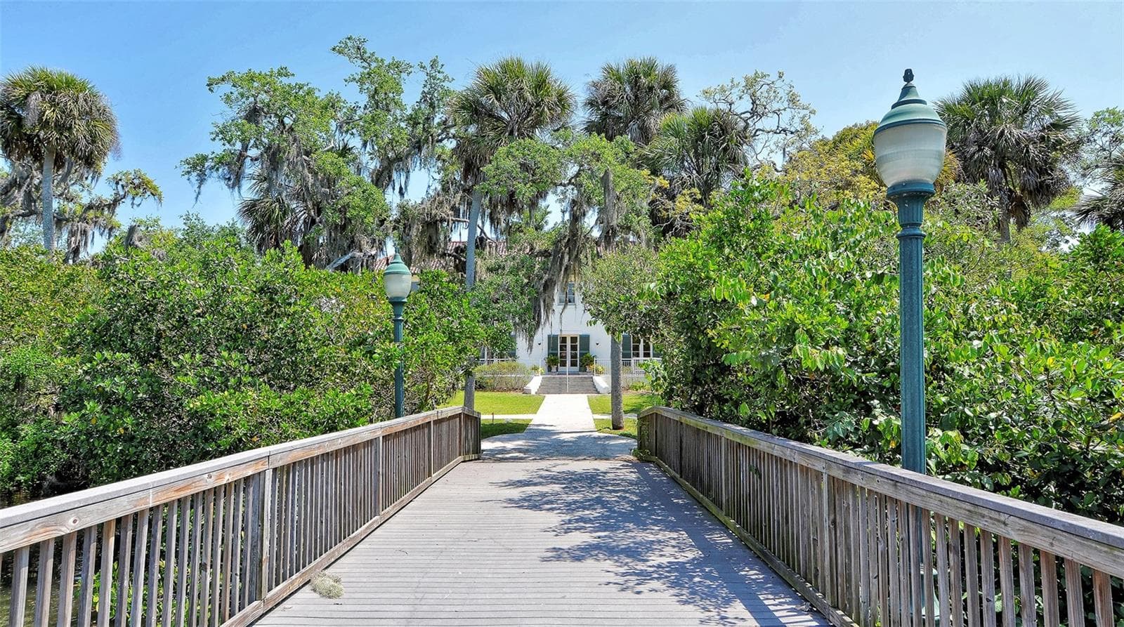 Villa at 2623 RIVERBLUFF PKWY #V144, SARASOTA, photo 51 of 55