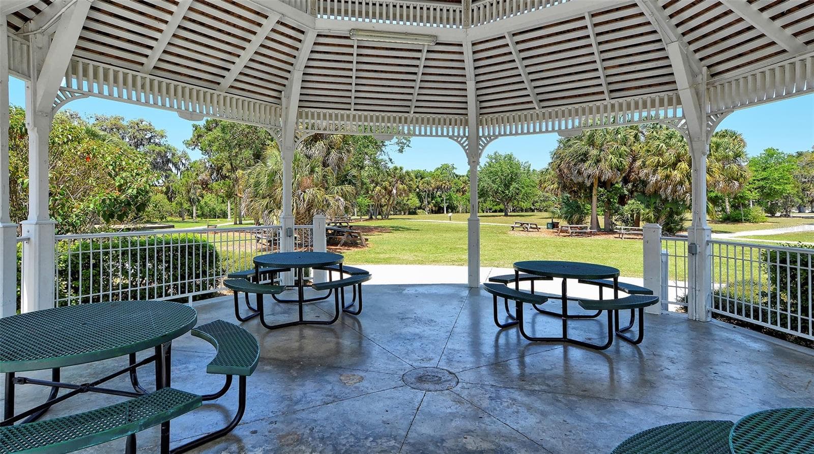 Villa at 2623 RIVERBLUFF PKWY #V144, SARASOTA, photo 55 of 55