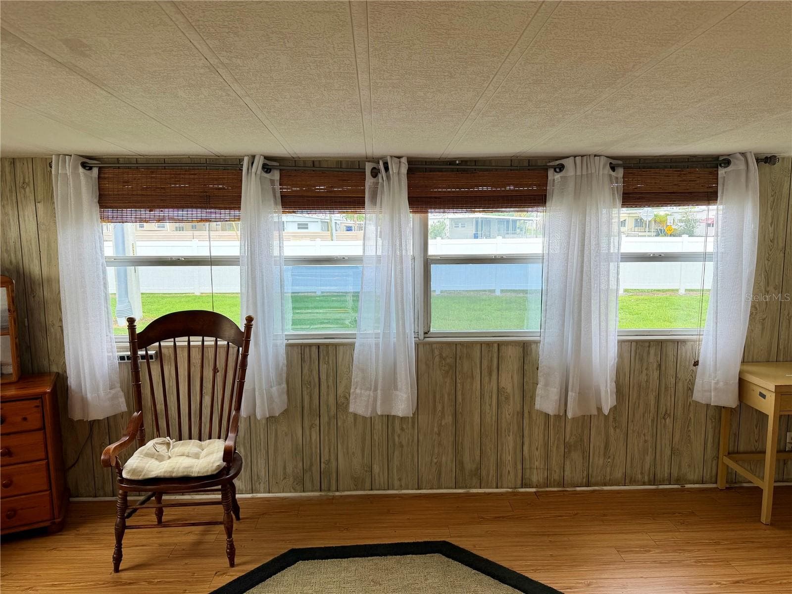 Mobile Home at 5301 ALGERIA CT, BRADENTON, photo 6 of 33