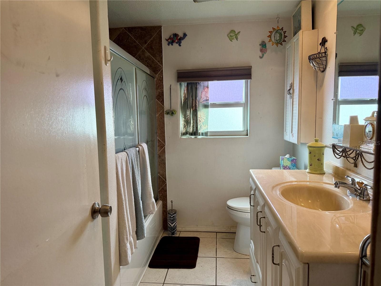Mobile Home at 5301 ALGERIA CT, BRADENTON, photo 18 of 33