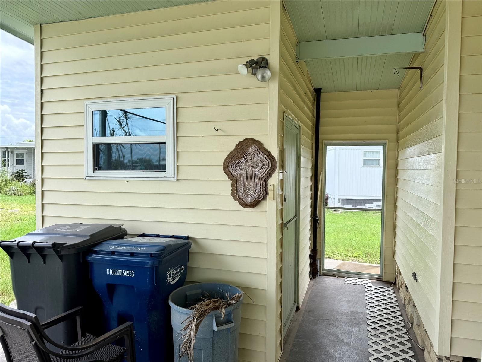 Mobile Home at 5301 ALGERIA CT, BRADENTON, photo 25 of 33