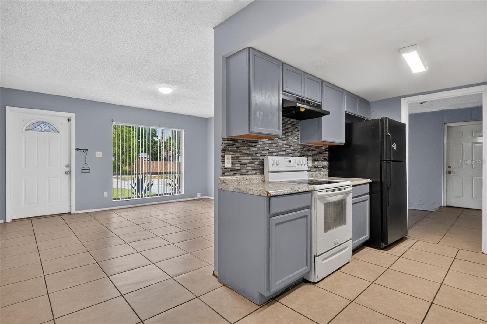 Single Family Residence at 1877 WAYSIDE DR, ORLANDO, photo 13 of 23