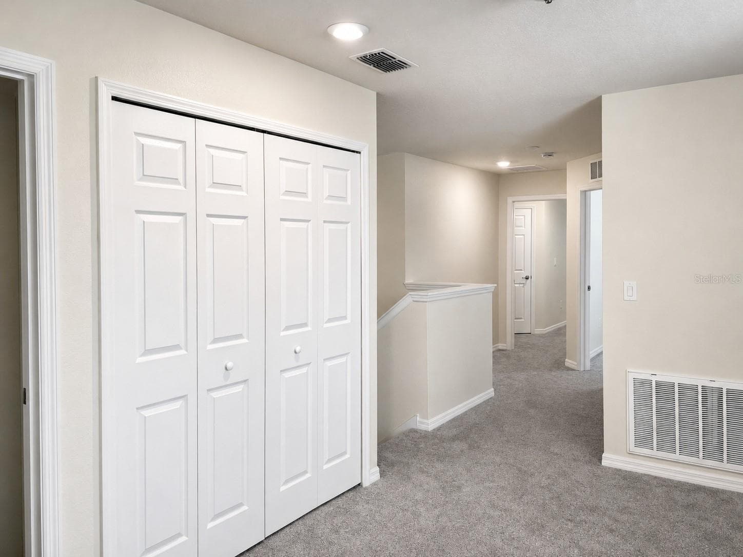 Townhouse at 5012 SYLVESTER LOOP, TAMPA, photo 6 of 27