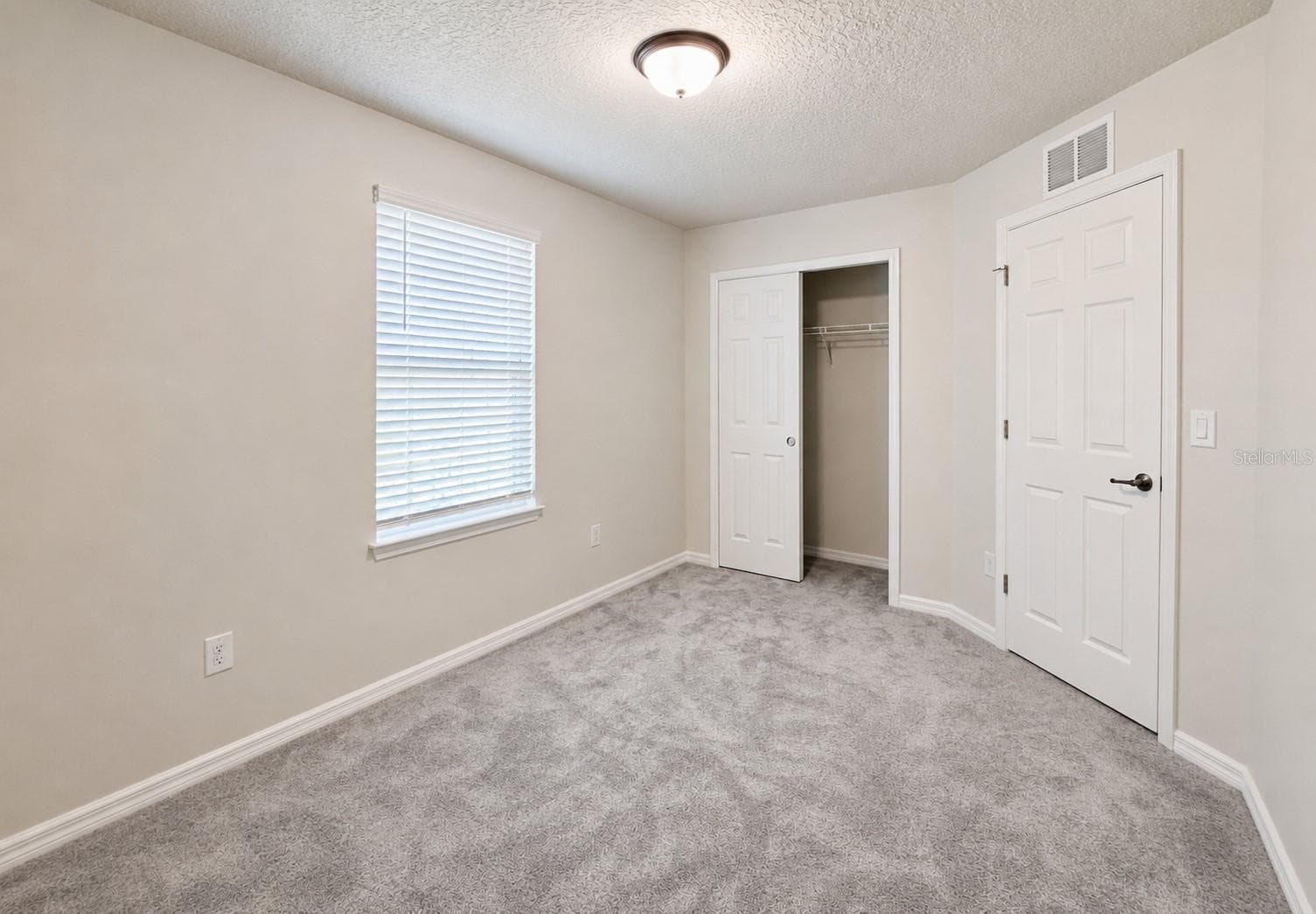 Townhouse at 5012 SYLVESTER LOOP, TAMPA, photo 14 of 27