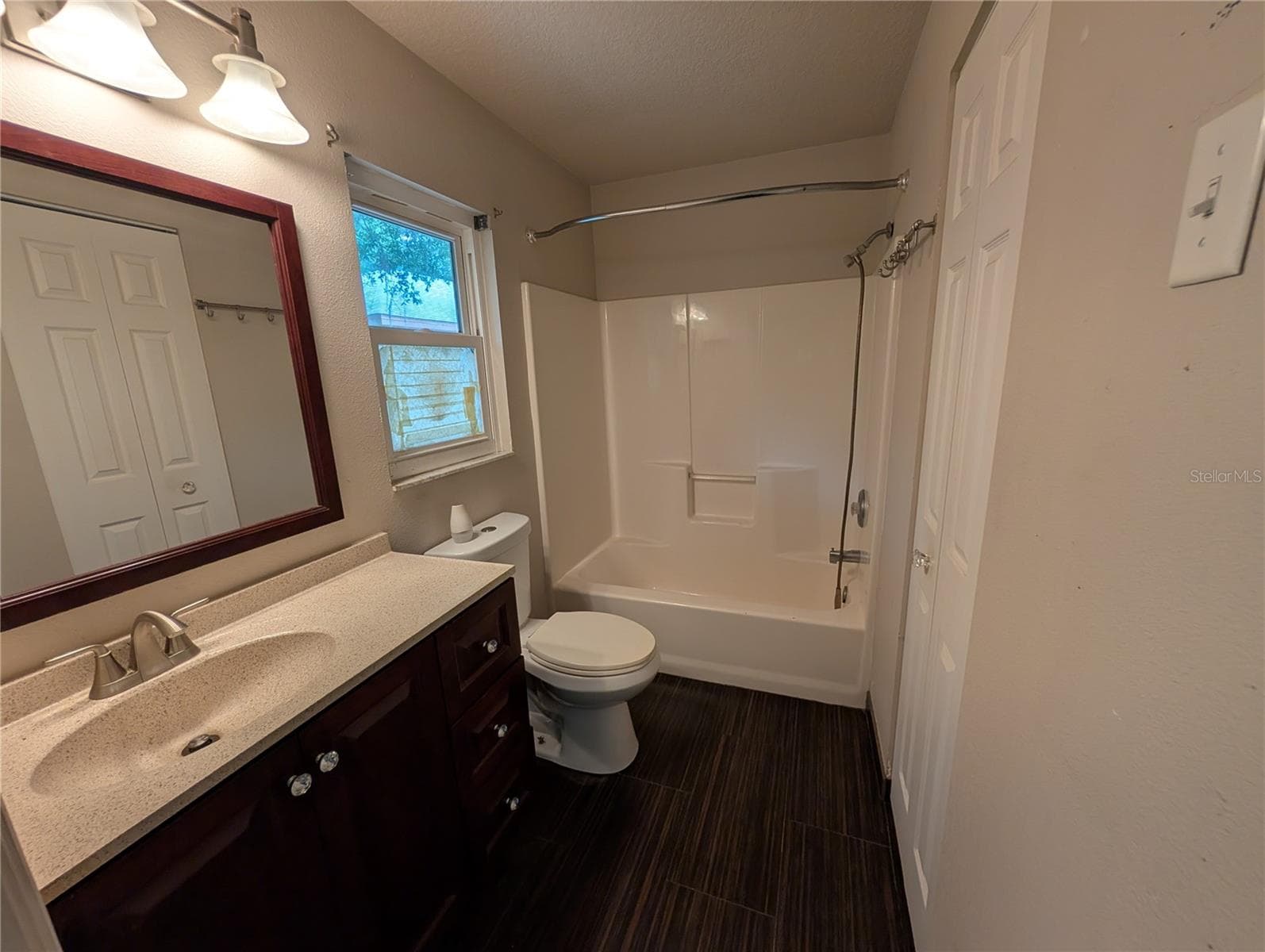 Condominium at 638 N JEFFERSON AVE #15, SARASOTA, photo 13 of 21
